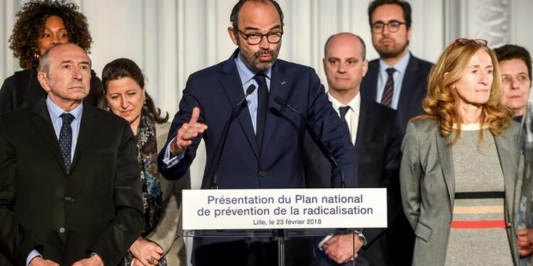 Il piano francese di de-radicalizzazione è uno strumento di repressione del dissenso