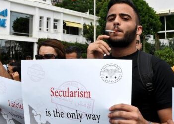 Studio shock della BBC: giovani arabi sempre meno religiosi, in Tunisia il record