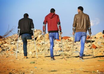 Israele usa armi proibite per sparare sulla marcia del ritorno: 214 palestinesi morti e più di 14.000 feriti tra cui moltissimi minori