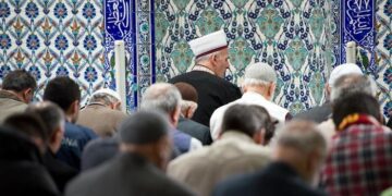 L’Imam è un lavoratore spesso malpagato e poco tutelato, serve una svolta.