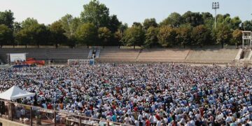 Voto storico a Milano: quattro moschee riconosciute dal nuovo piano per il culto