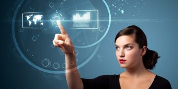 Le donne tagliate fuori dal potere tecnologico: una ricetta per cambiare