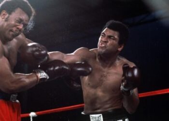 Il 30 ottobre di 45 anni fa Muhammad Ali metteva KO Foreman nel leggendario incontro di Kinshasa