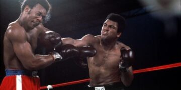 Il 30 ottobre di 45 anni fa Muhammad Ali metteva KO Foreman nel leggendario incontro di Kinshasa