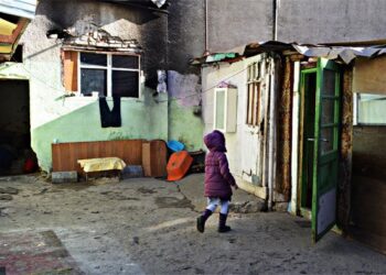 Emergenza: 1.262.000 minori italiani in povertà: cifra triplicata in 10 anni