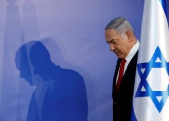 Netanyahu “corrotto e corruttore dei media”: parola del Procuratore generale d’Israele, ora rischia 10 anni di carcere