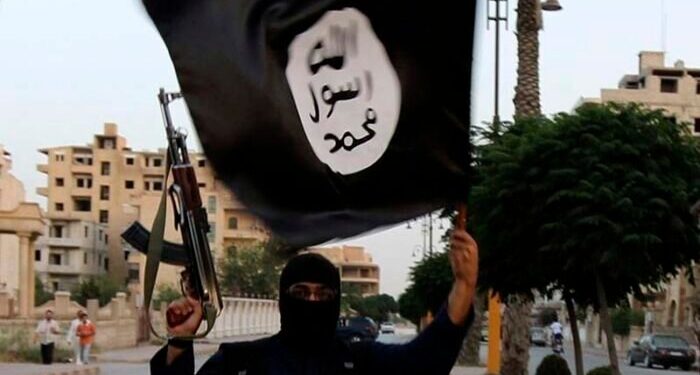 Ecco come la CIA ha creato l’ISIS per distruggere il Medio Oriente