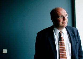 “Uccidere Soleimani per scatenare una rivolta interna all’Iran”, questa la teoria del consigliere di Trump David Wurmser