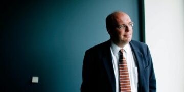 “Uccidere Soleimani per scatenare una rivolta interna all’Iran”, questa la teoria del consigliere di Trump David Wurmser