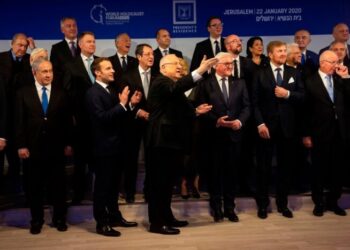 Il giornale israeliano Haaretz: Netanyahu sfrutta l’Olocausto per brutalizzare i palestinesi