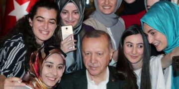 Ancora bufale sulla Turchia e le donne ma il paese ha fatto grandi passi avanti