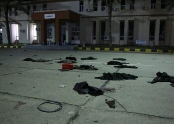 Sanguinoso raid di Haftar su Tripoli provoca 30 morti, la comunità internazionale osserva immobile