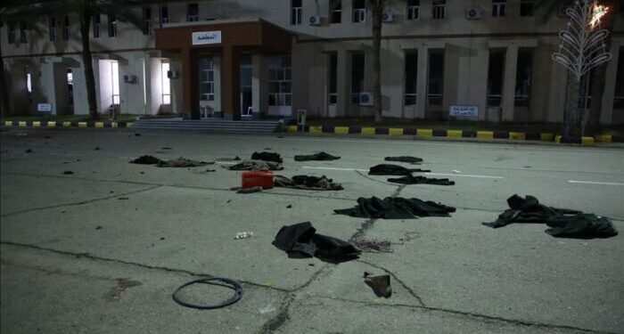 Sanguinoso raid di Haftar su Tripoli provoca 30 morti, la comunità internazionale osserva immobile