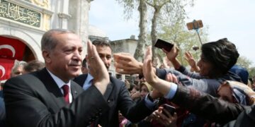 Erdogan il leader musulmano più popolare al mondo secondo un sondaggio condotto da Gallup