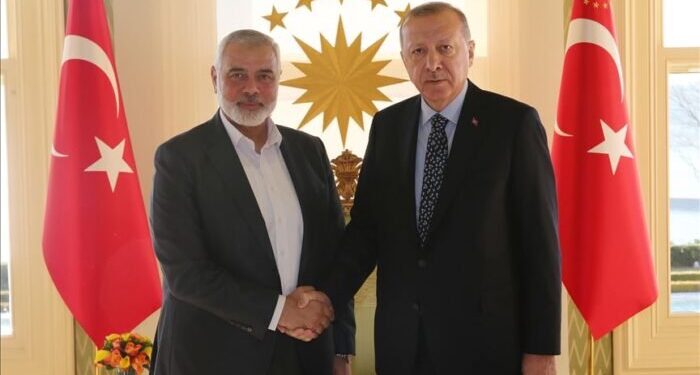 Erdogan e il capo di Hamas Haniyeh si incontrano per discutere del piano Trump