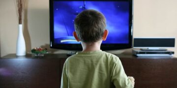 Perchè in Italia a nessuno importa della scuola chiusa?