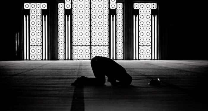 Cos’è la Notte del Destino e perchè i musulmani vegliano in preghiera