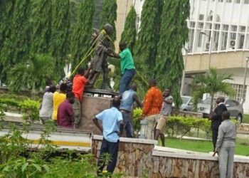 In Ghana statua di Gandhi rimossa dall’Università perché “razzista”