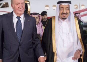 Re Juan Carlos di Spagna indagato, tangenti per il TAV tra Mecca e Medina