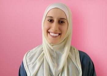 Aisha Silvia Romano si racconta per la prima volta: mi son chiesta perché a me e ho trovato Dio