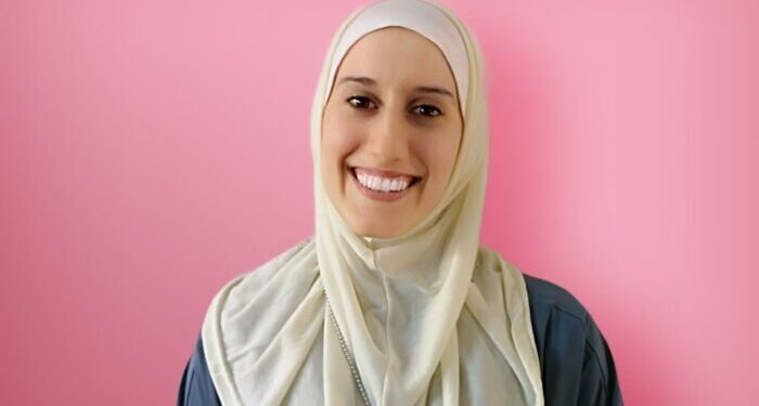 Aisha Silvia Romano si racconta per la prima volta: mi son chiesta perché a me e ho trovato Dio