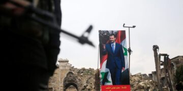 Tornano le proteste popolari in Siria e Assad licenzia il primo ministro Khamis