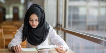 Mi chiamo Esma e ho fatto i conti con l’islamofobia in Germania