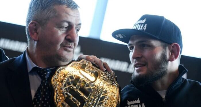 È morto Abdulmanap il padre e allenatore di Khabib Nurmagomedov