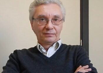 Paolo Branca shock: in moschea guardavo sederi e slip delle rifugiate siriane e ridevo