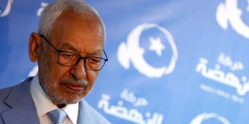 Gli Emirati stanno comprando deputati per sabotare la democrazia tunisina?