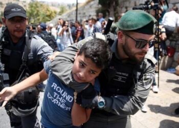 Israele vuole cancellarci con tutti i mezzi: la testimonianza di una giornalista palestinese