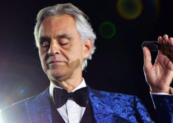 Bocelli come Barilla, bastonato dal pensiero e costretto all’autodafè