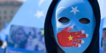 Perchè continuiamo ad ignorare la tragedia degli uiguri?