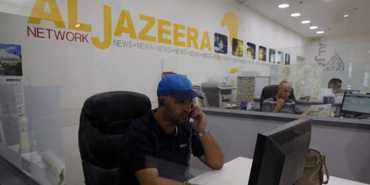 Gli Emirati fanno inserire l’agenzia web di Al Jazeera AJ+ nella blacklist USA