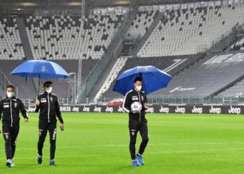 Juve-Napoli dimostra che la gestione del Covid è politico-economica e non medico-scientifica 