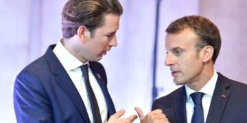 Macron fallisce nell’arruolare l’Europa contro l’Islam, Italia e Germania rispondono picche