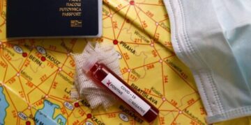 Il virus si può curare senza fermare il mondo