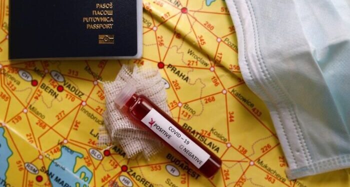 Il virus si può curare senza fermare il mondo