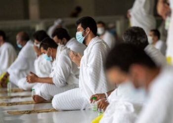 L’Arabia Saudita richiede il vaccino Covid a chi fa l’Umra