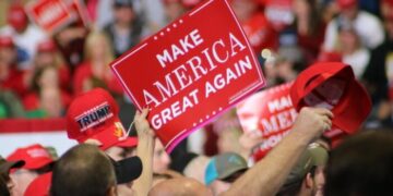 Perché Trump ha ancora questo consenso tra la working class?