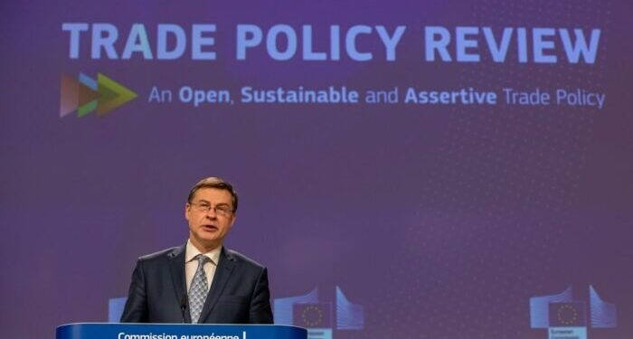 Il Nuovo Piano Commerciale Strategico dell’UE punta alla Riforma del WTO