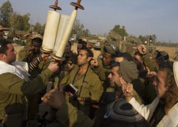 Il caso di una soldatessa convertita al’ebraismo rivela il razzismo alla base di Israele