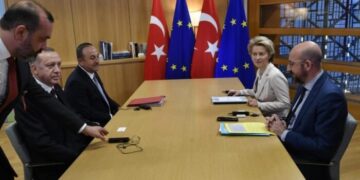 L’ex ambasciatore italiano: il sessismo non c’entra, la UE conferma: protocollo rispettato