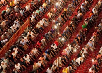 Inizia Ramadan: domani, martedì 13, il primo giorno di digiuno