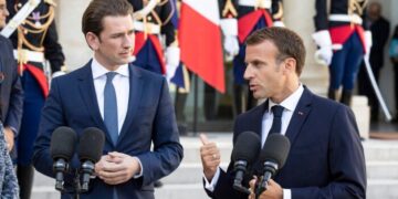 Francia e Austria stanno combattendo una guerra contro i musulmani?