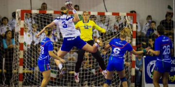 Le norvegesi della pallamano e l’obbligo di denudarsi