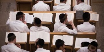 Studente rabbinico chiede asilo politico in UK: non voglio partecipare all’apartheid