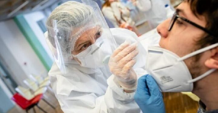 Il tampone alleato di un obbligo senza responsabilità