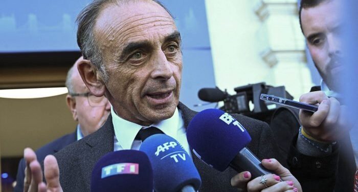 Più islamofobo di Le Pen e Macron oggi vola nei sondaggi, chi è Zemmour?