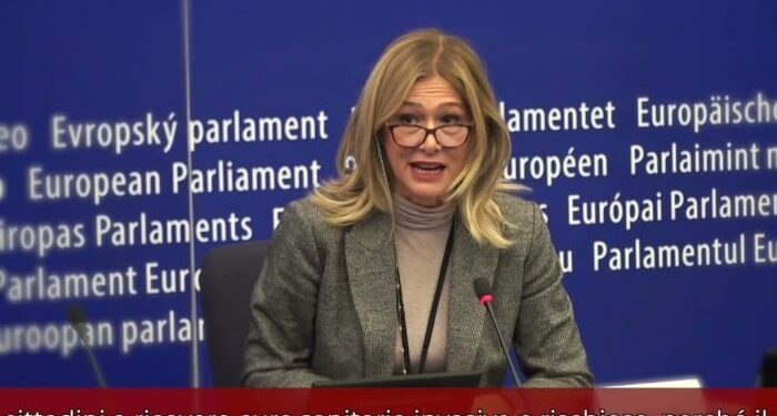 Anche al Parlamento Europeo nasce il Gruppo no-Green Pass